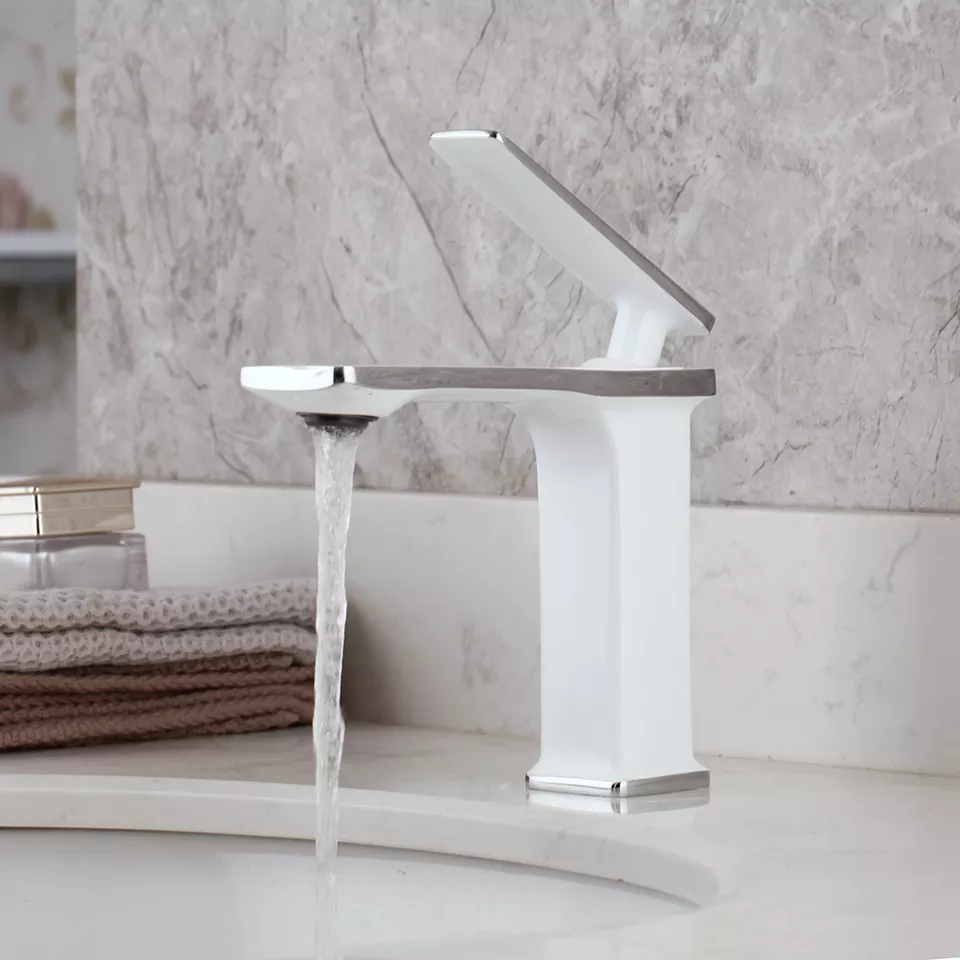 Змішувач якісний у ванну для умивальника, кран одноважільний з латуні для холодної та гарячої води Білий Кам'янець-Подільський - фото 1