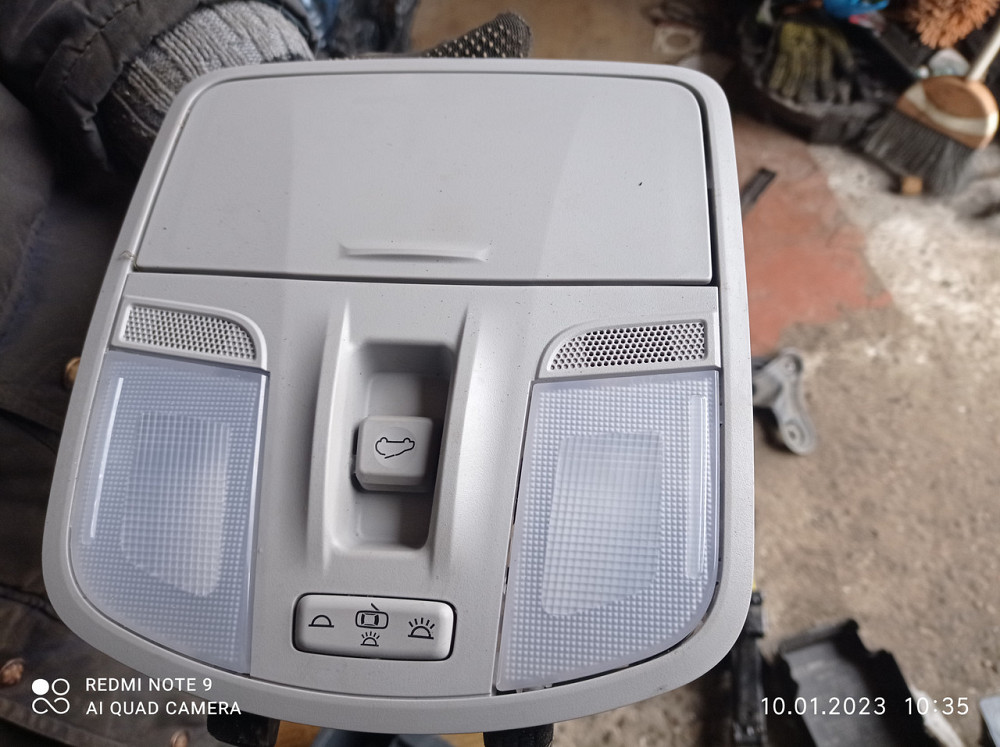 Плафон освітлення Hyundai Kona Киев - изображение 3