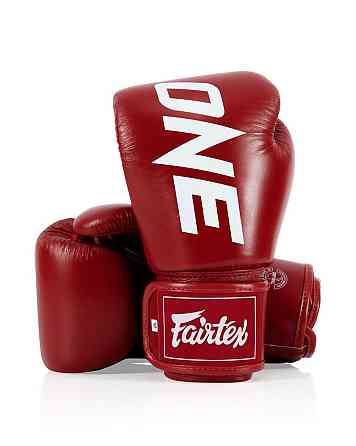 Боксерські рукавиці Fairtex BGV1-ONE (натуральна шкіра) Red 12 унцій (бинти в комплекті) Кам'янське