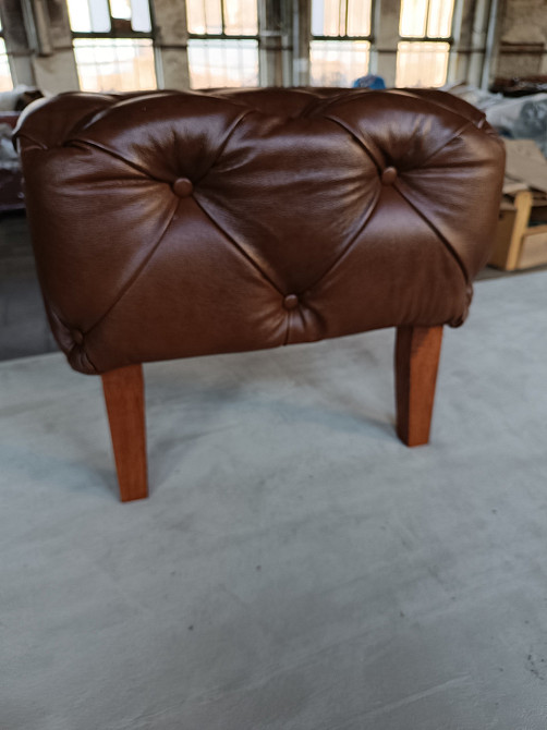 Шкіряний пуф Ужгород - изображение 1