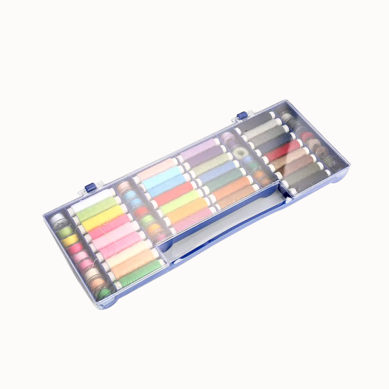 Набор ниток в пластиковом контейнере, комплект 32 швейные нити, 32 нити на челночном сердечнике Каменец-Подольский