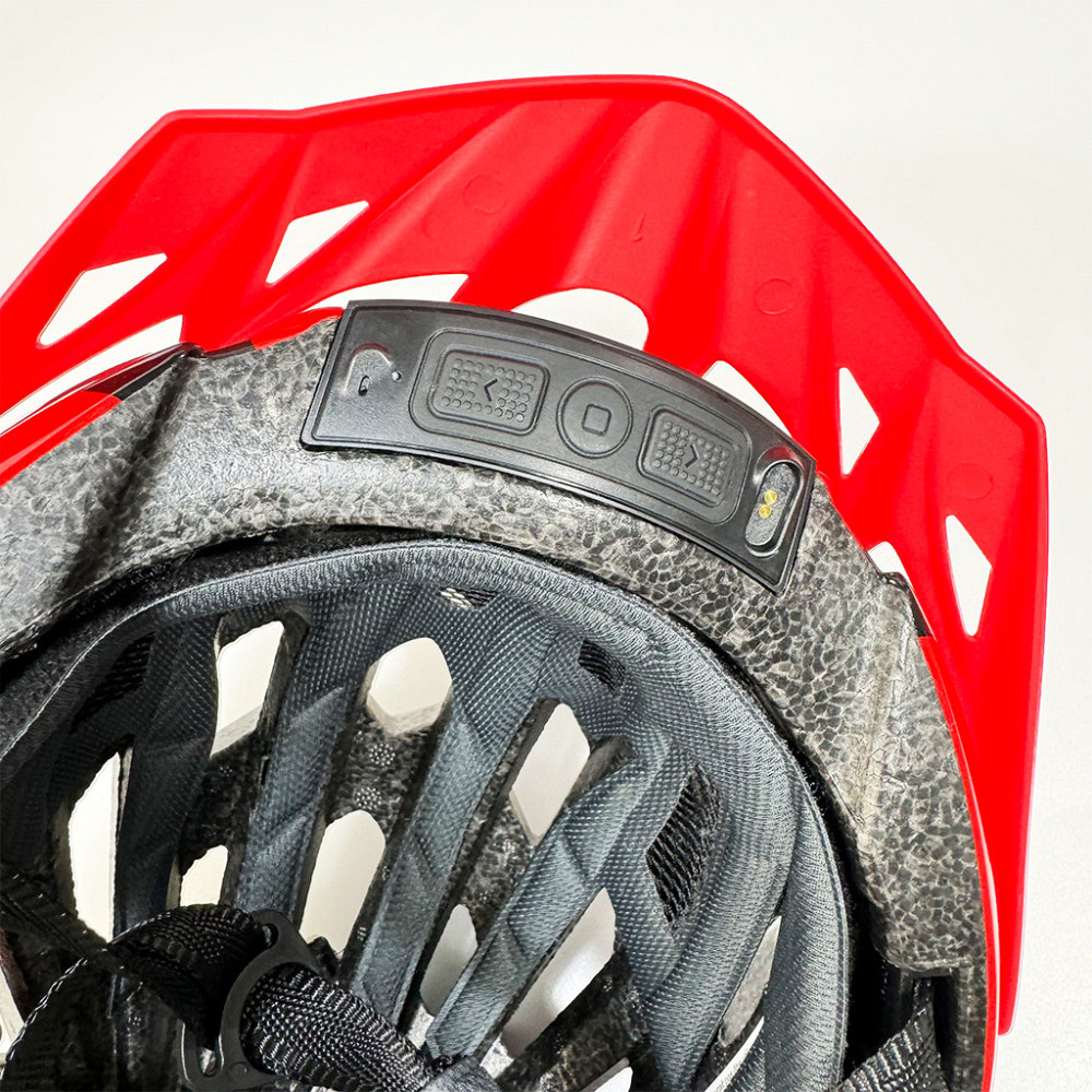 Захисний шолом Livall MT1 NEO (M) Black/Red (54-58см), акустика, мікрофон, сигнали поворотів та стопів, додаток, пульт BR80, Київ - фото 6