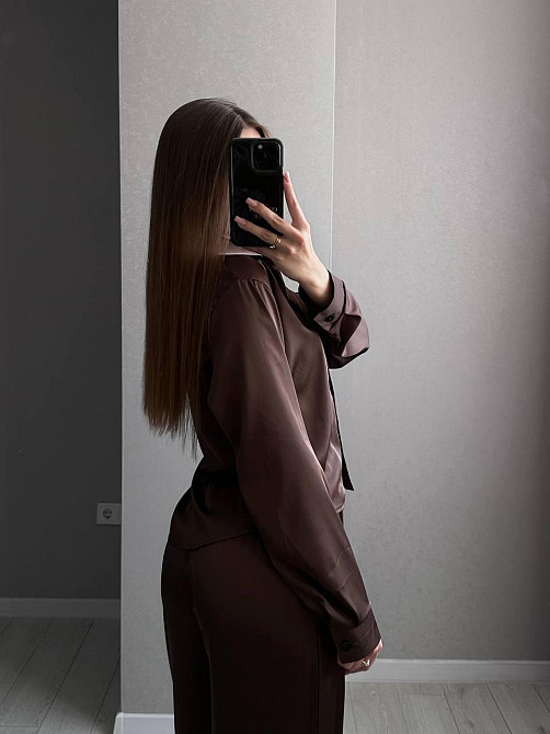Женский базовый костюм двойка: рубашка и брюки из шелка армани Шоколадный Одесса - изображение 5