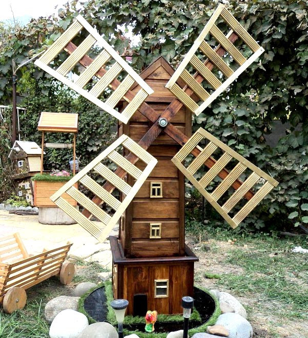 Мельница декоративная 