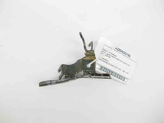 Mercedes-Benz  A2204202186 Кронштейн проводів на передньому лівому поворотному кулаку S-Class W220 4matic Одеса