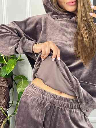 Жіночий велюровий костюм із капюшоном Шоколадний S Харків