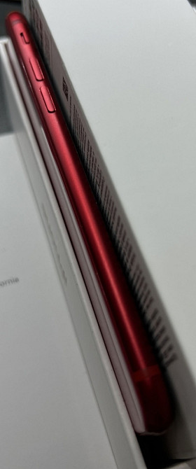 Айфон: iPhone SE 2020 64Gb. Product Red Киев - изображение 4