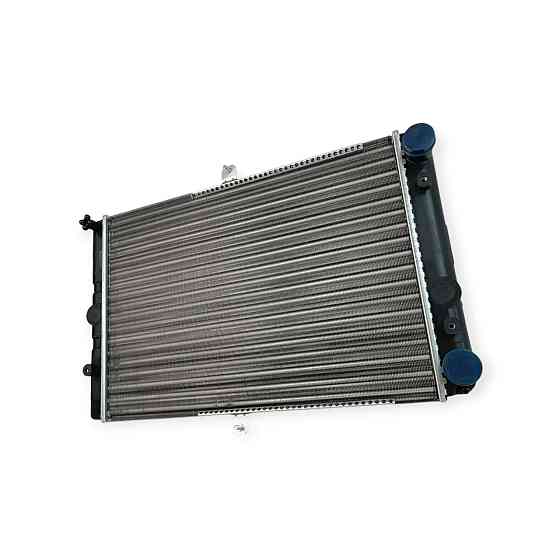 Радіатор двигуна 2108, 2109, 21099, 21082, 2113-2115 інжектор охолодження Мукачево