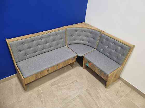 Семейный уголок кухонный со столом и 2 табурета 114х154 см Дуб Флагшток Львов