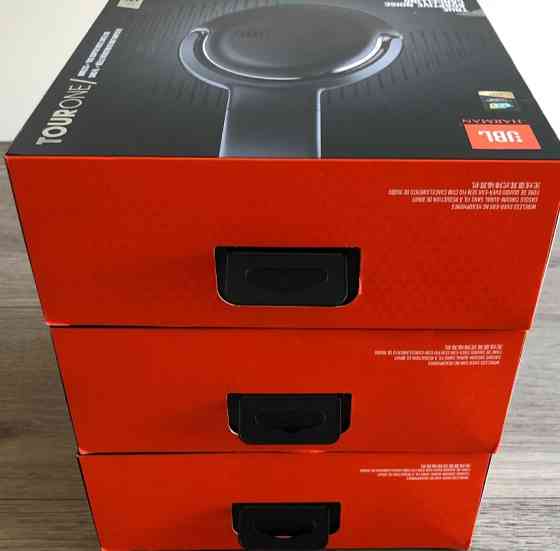 Наушники JBL Tour One (1747.8)Нові. Киев