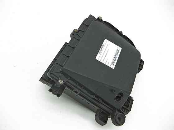 Mercedes-Benz  A2760904001 Корпус повітряного фільтра двигуна праворуч C-Class W205 GLC X253 E-class W213 E-class Coupe C238 E-class W212 SLK/SLC R172 Одеса