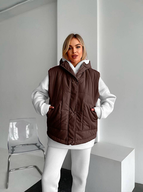 Жіночий теплий жилет з капюшоном  плащівка еммі на синтепоні Шоколад, 46/48 Одеса - фото 1