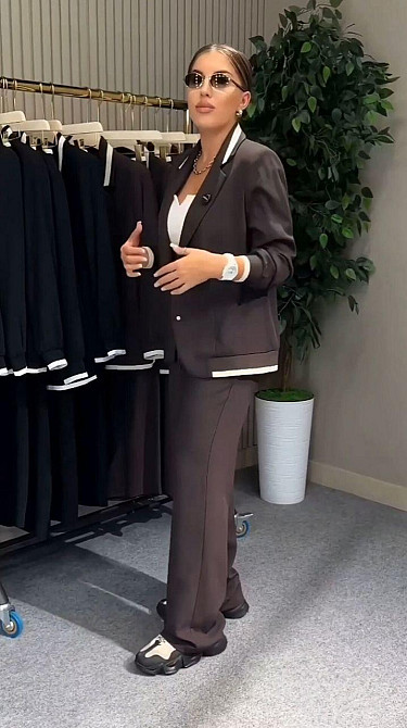 Женский стильный брючный костюм двойка: пиджак и штаны батал итальянский трикотаж Шоколадный, 52/54 Одесса - изображение 2
