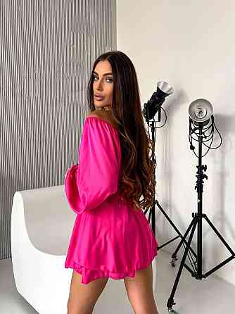 Жіночий стильний привабливий шовковий комбінезон арами Малина, 42/44 Одеса