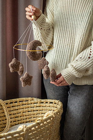 Детский музыкальный мобиль на кроватку для младенцев WooolyWool «Звезды беж» с 35 мелодиями Киев - изображение 3