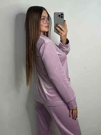 Костюм из плюшевого велюра на пуговицах с двумя карманами XS Пудровый Харьков