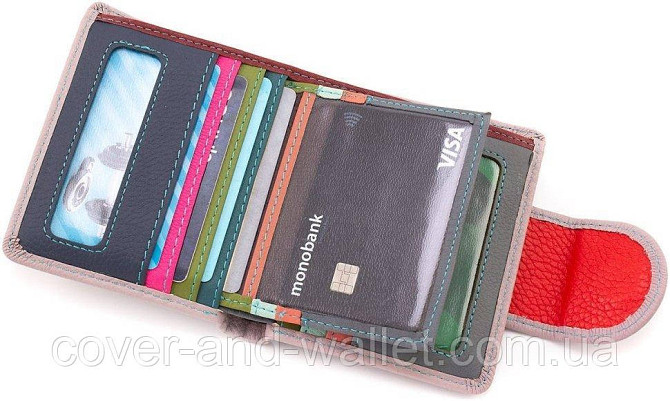 Светло розовый женский кожаный кошелек среднего размера ST Leather Киев - изображение 6