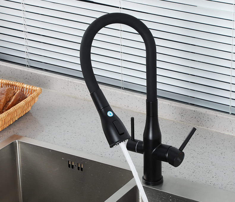 Змішувач для кухні Koer KI-72024-05 із виходом для питної води чорний із нерж. сталі з 2-х функц. аератором Чернівці - фото 4