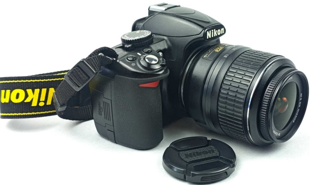 Дзеркальний Фотоапарат Nikon D3100 KIT з картою пам'яті 8Gb та сумкою Киев - изображение 6