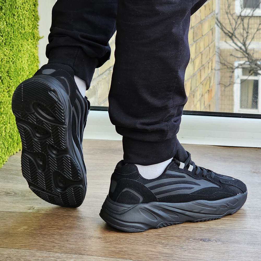 Кросівки Adidas Boost 700 Чорні Чоловічі Адідас Замшеві (розміри: 41,42,43,44,45,46) - 66-6 Дніпро - фото 3