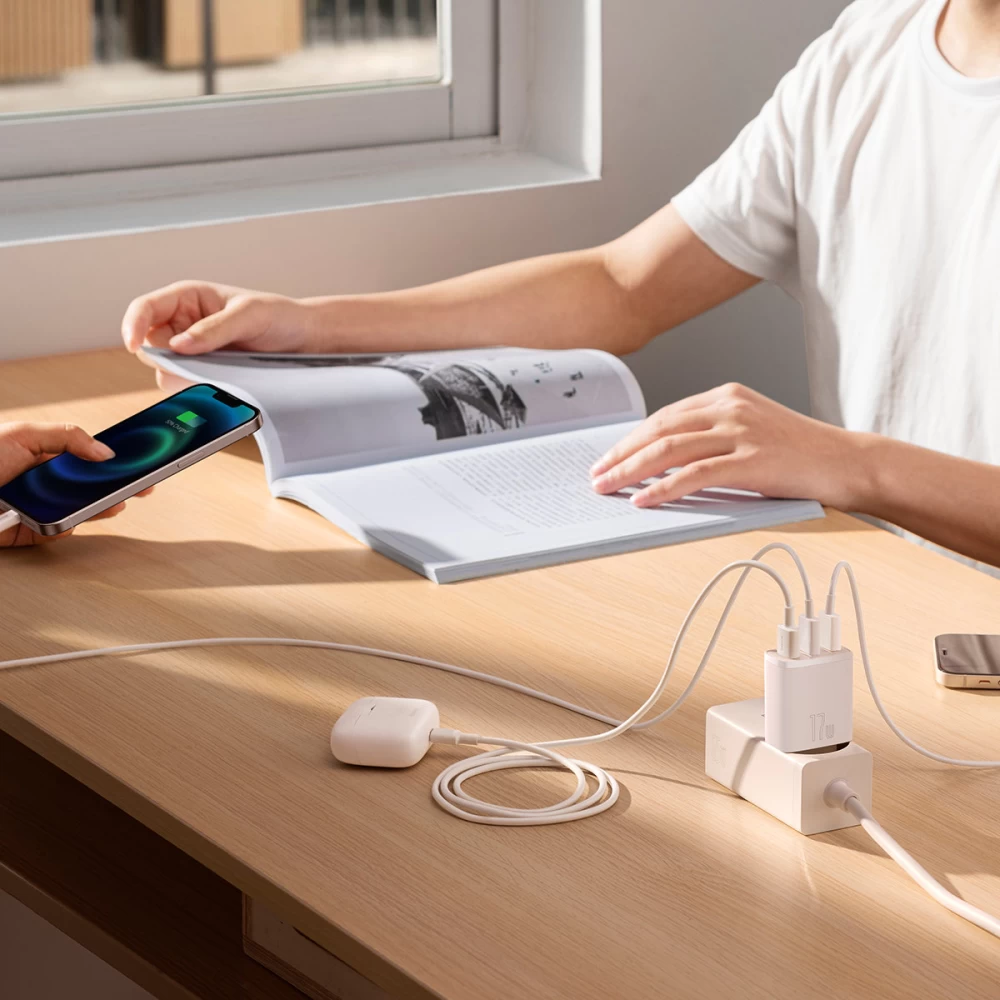 Сетевое зарядное устройство Baseus Compact Charger 3U 17W EU, цвет белый CCXJ020102 Одесса - изображение 7