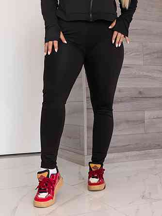 Женский костюм для спорта и фитнеса 