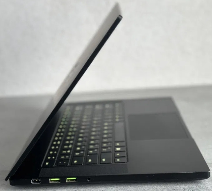 Ноутбук: Razer Blade 15 (15.6