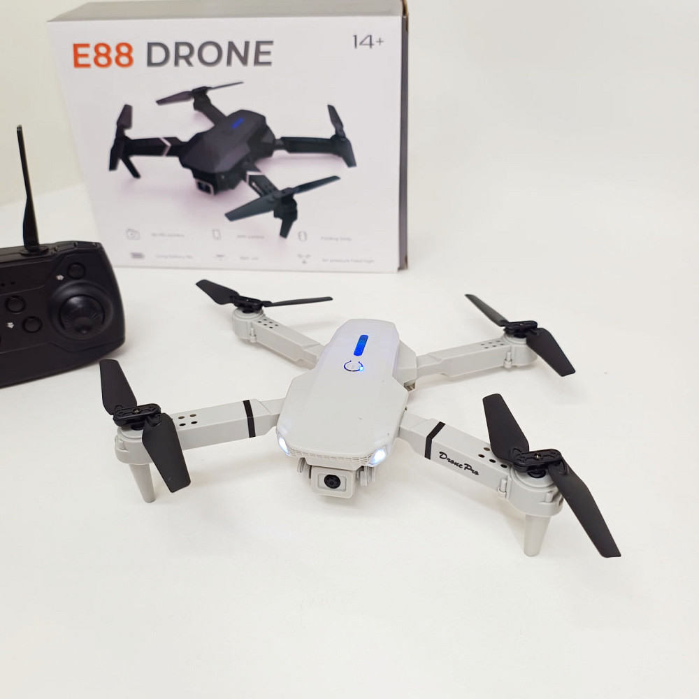 Квадрокоптер E88 міні дрон з HD камерою FPV до 20 хв польоту 2 АКБ та КЕЙС GV-81 Львів - фото 8