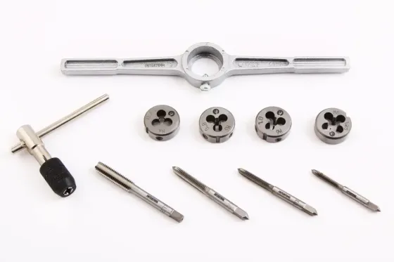 Набір плашок і мітчиків Intertool (10 ед.) М4-М8 Вінниця