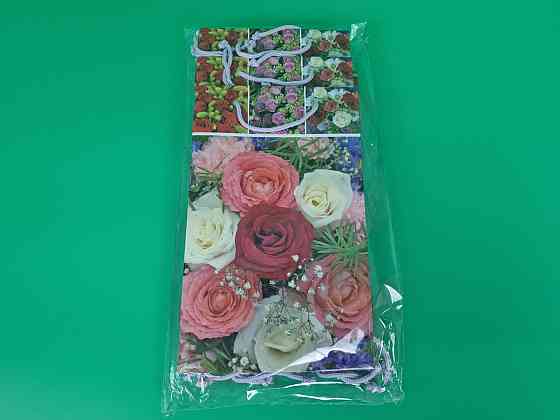 Бумажный пакет подарочный Средний 17/26/8 (артSV-108) (12 шт) Харьков