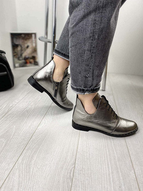 Жіночі черевики срібні з натуральної шкіри демісезонні весна-осінь р. 36, 39 (БТ/02 1234) / Чер Коломия - фото 2