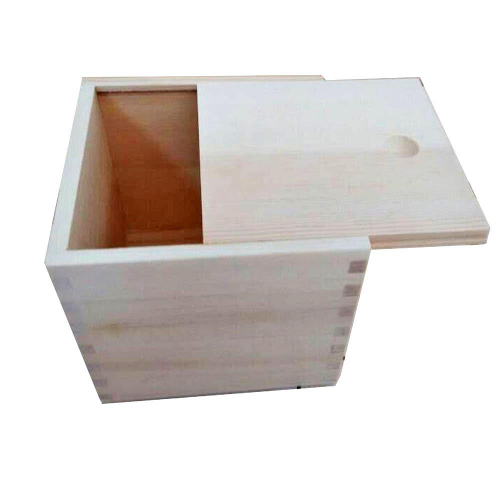 Подарочная коробка 