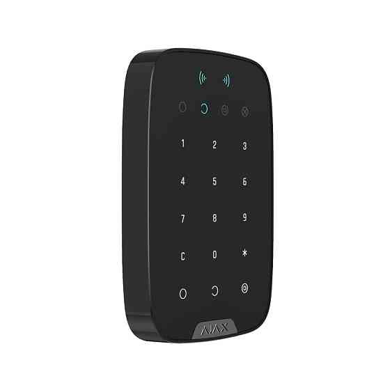 Бездротова сенсорна клавіатура Ajax Keypad Plus (8EU) UA black зі зчитувачем карток Pass і брелоків Tag Київ