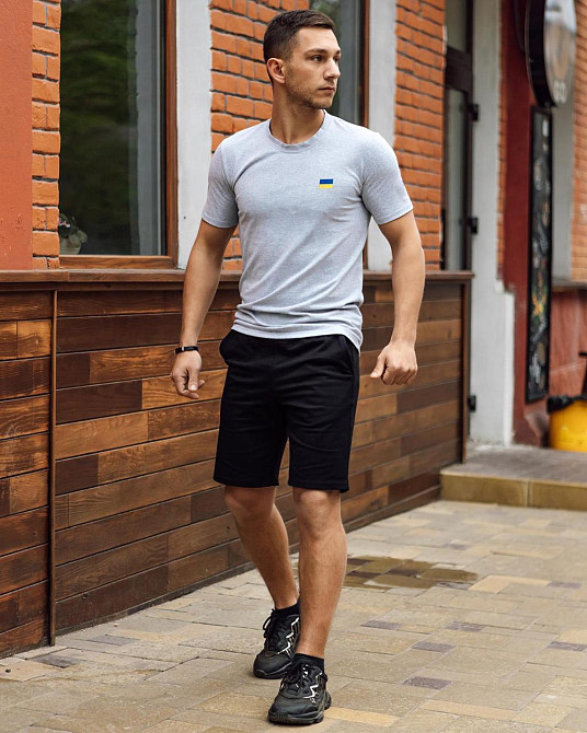 Чоловіча патріотична футболка літня з прапором України на грудях з українською символікою бавовна базова сіра Одеса - фото 3