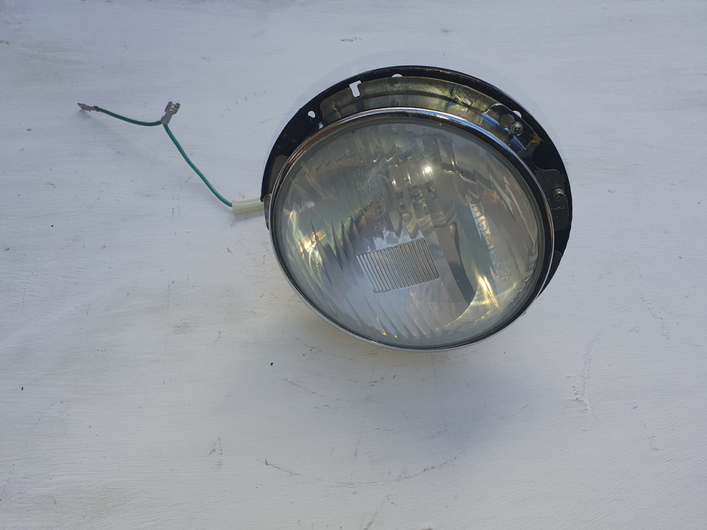 Фара ближнего света правая ВАЗ-2106.  ФГ-146-122-П Харьков - изображение 1