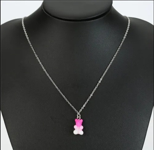 Підвіска мармеладний ведмедик, малиновий (трохи відрізняється від фото) - довжина 48см, смола, цинковий сплав Київ - фото 1