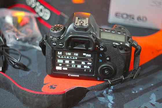 Дзеркальний повнокадровий фотоапарат Canon EOS 6D WiFi Дзеркалка.Комплект. Б\У Київ