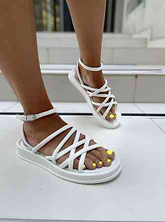 Olli Босоніжки жіночі білі літні OLLI Л-1-0110 натуральна шкіра / Шкіряні босоніжки на низькому Коломыя