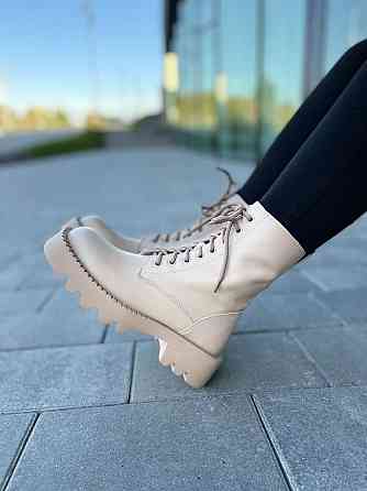 Egga Черевики жіночі EGGA бежеві натуральна шкіра висота 17см ( -118) 37р.39р.40р. Коломыя