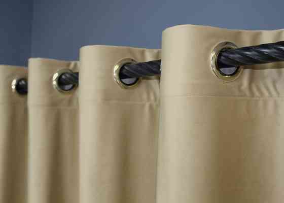 Комплект штор на люверсах VR-Textil Бархат № 1653ш Бежевый 150х280 см 2 шт (37-0229) Киев