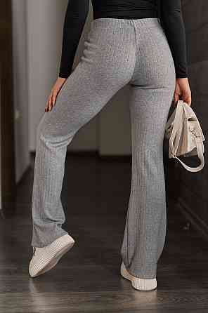 Женские трикотажные штаны в рубчик 