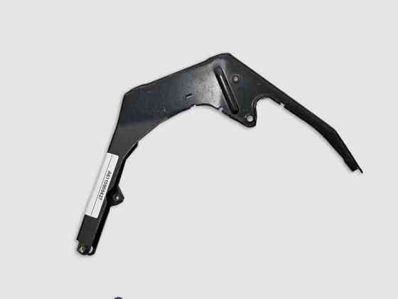 Mercedes-Benz  A6110900427 Кронштейн впускного колектора двигунів OM611 OM646 R4 2.2 cdi OM612 OM647 R5 2.7 Одесса