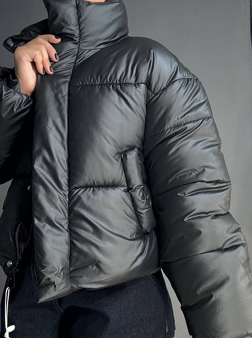 Куртка женская Haiziyuan 8606 короткая пуффер с воротником черная, черный, L Киев - изображение 16