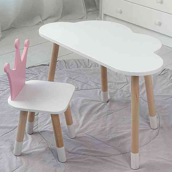 Деревянный столик и стульчик для ребенка уютный набор для дома и детсада Стол белый тучка и стул корона розовы Киев