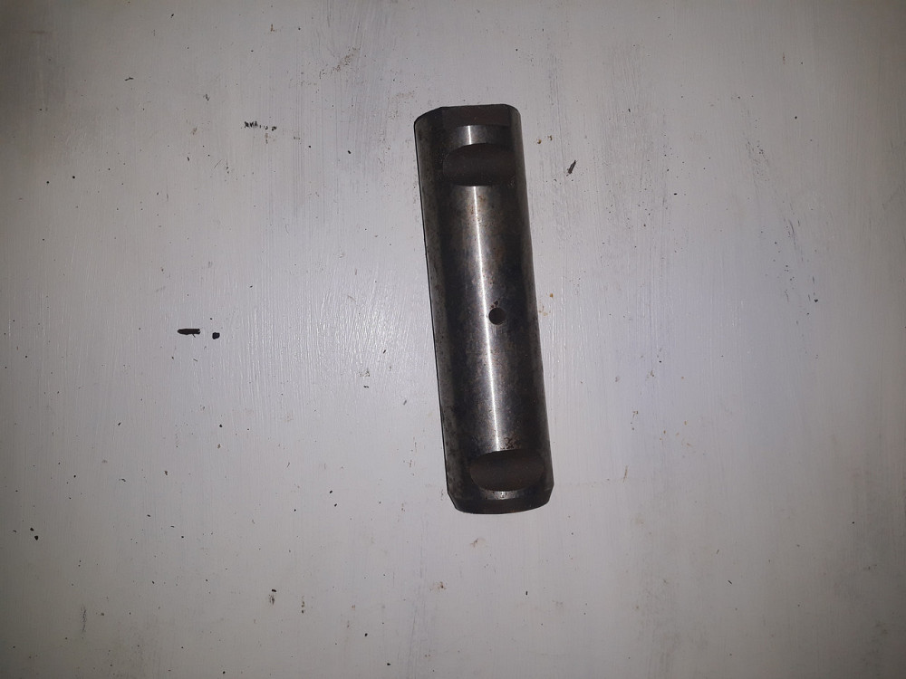 Палец ушка передней рессоры ЗИЛ 133ГЯ . 133-2902478 Харьков - изображение 1