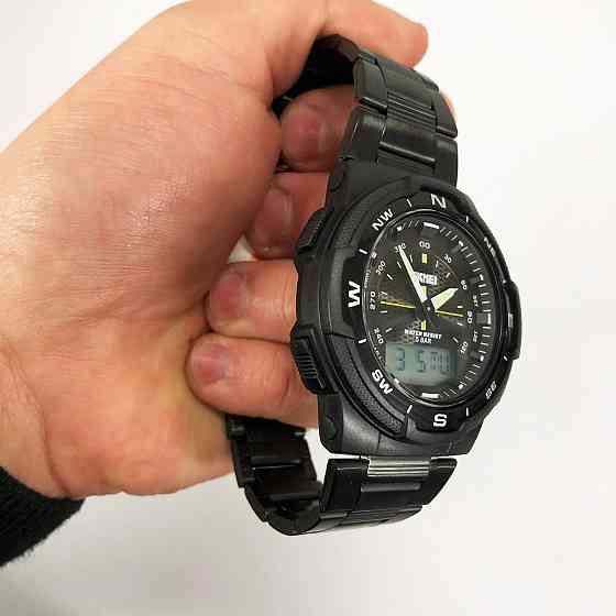 Чоловічий тактичний військовий годинник SKMEI 1370BKWT, Водонепроникний годинник, TR-286 Годинники спортивні Київ