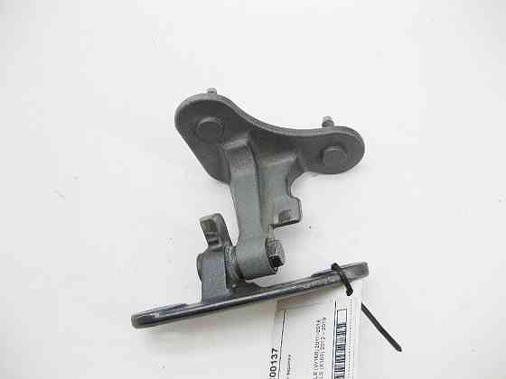 Mercedes-Benz  A1667200137 Петля передніх лівих дверей верхня ML/GLE W166 GL/GLS X166 Одеса