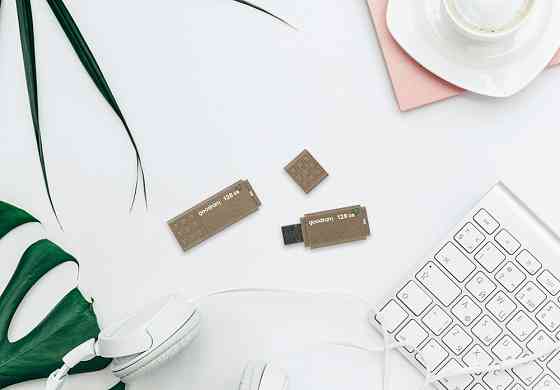 Flash Drive Goodram UME3 64GB USB3.0 Eco Friendly (UME3-0640EFR11) (6811061) Київ