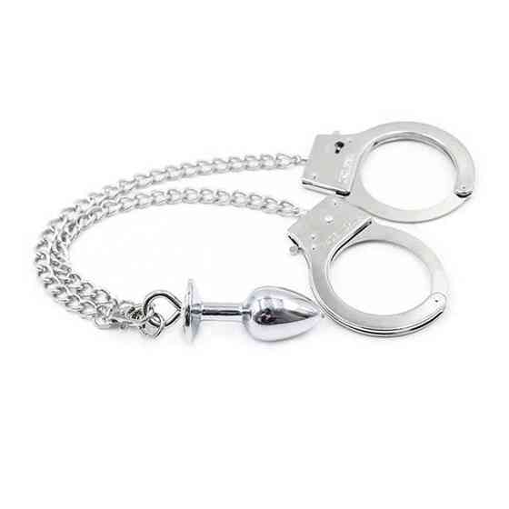 Наручники с цепями и анальной пробкой – Садо-мазо Винница