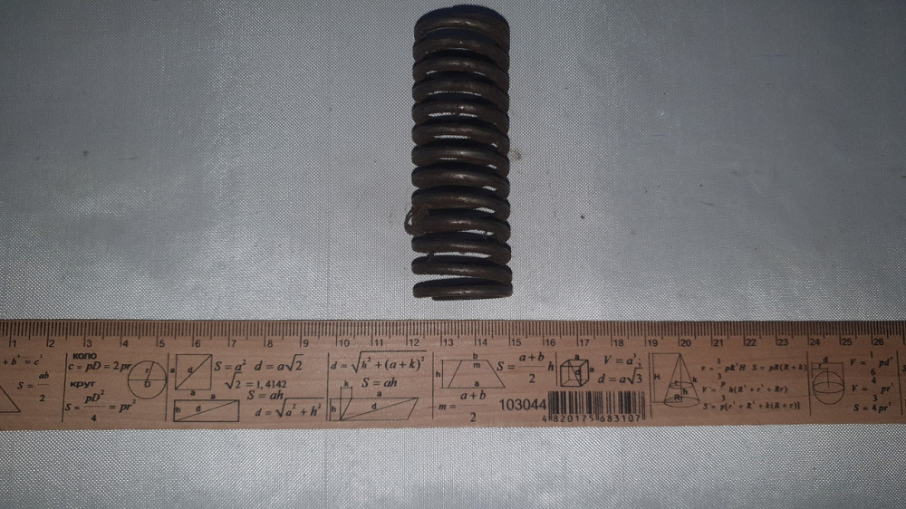 Пружина сжатия 27.9х77х3 мм. СССР. Харьков - изображение 2